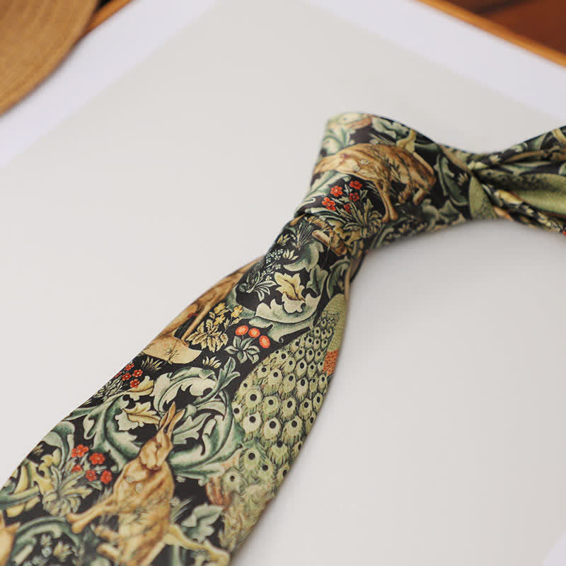 Cravatta floreale vintage da uomo con animali della foresta