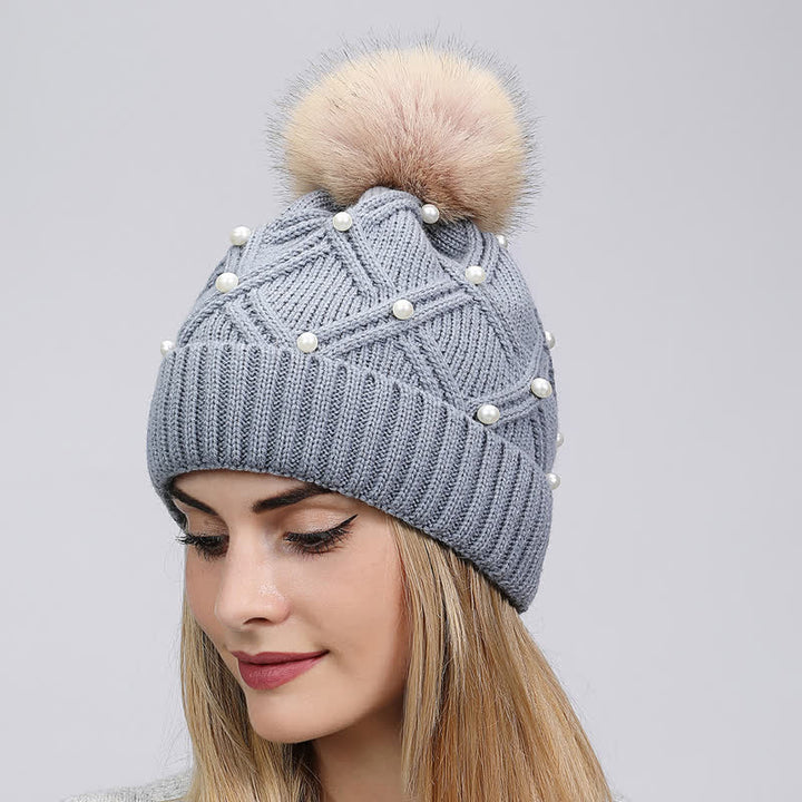 Cappello lavorato a maglia elasticizzato con pompon e perle carine da donna - Grigio - Regolabile (21 5/8"-23 5/8") - image 4