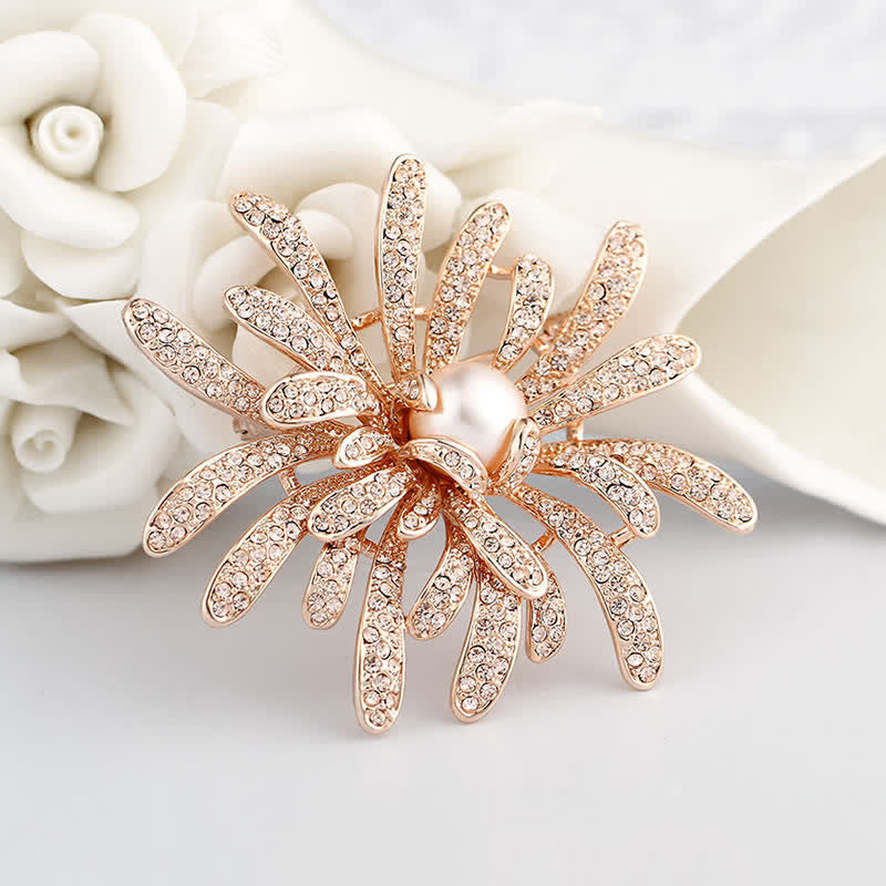Spilla floreale in corallo da donna con perle - image 1