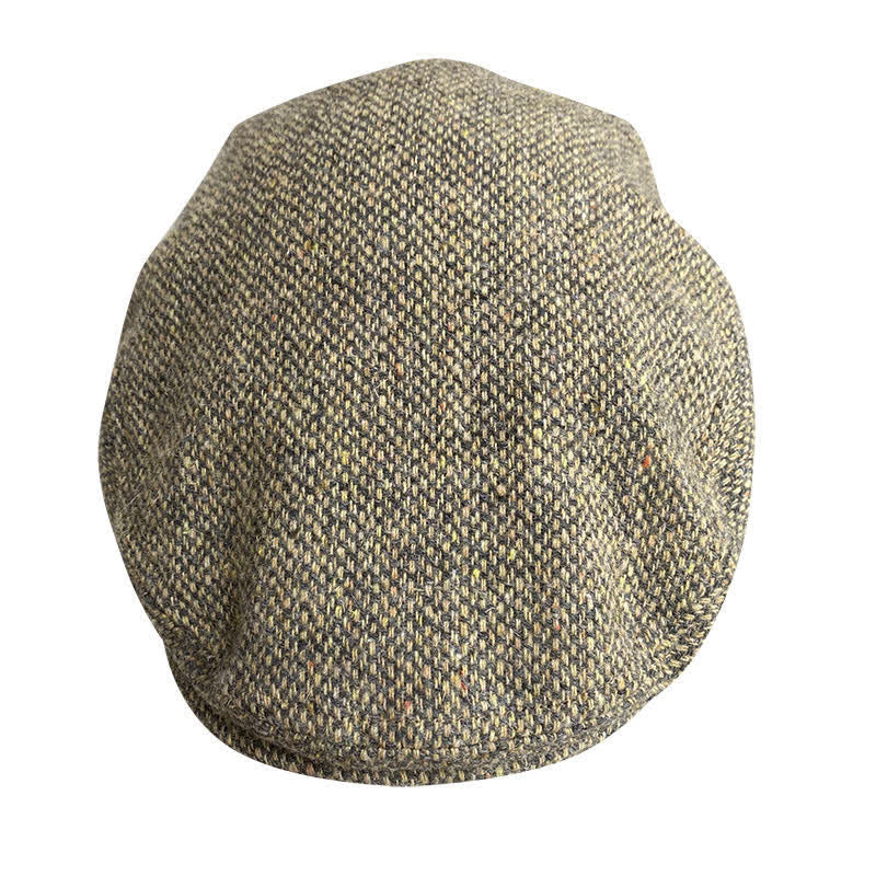 Berretto piatto in tweed a spina di pesce - image 1