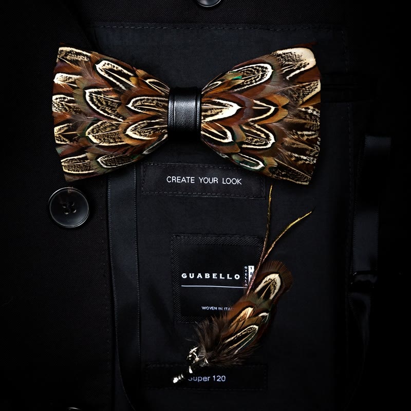 Papillon con piume di fagiano marrone e spilla da bavero - Adulto - image 0